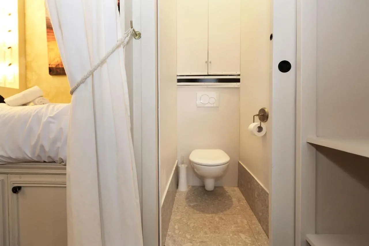 Studio Cosy Proche Tour Eiffel - Paris 15 -2P - Flat-Guest 0*,  France
